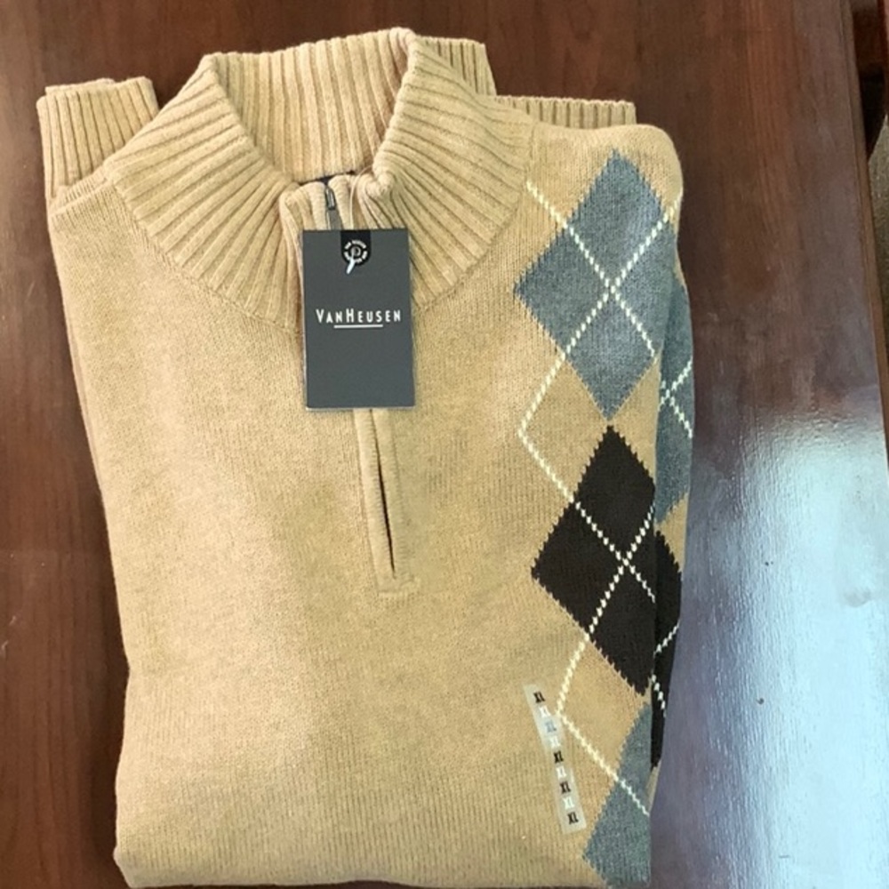 Van Huesen Sweater NWT Long Sleeve XL